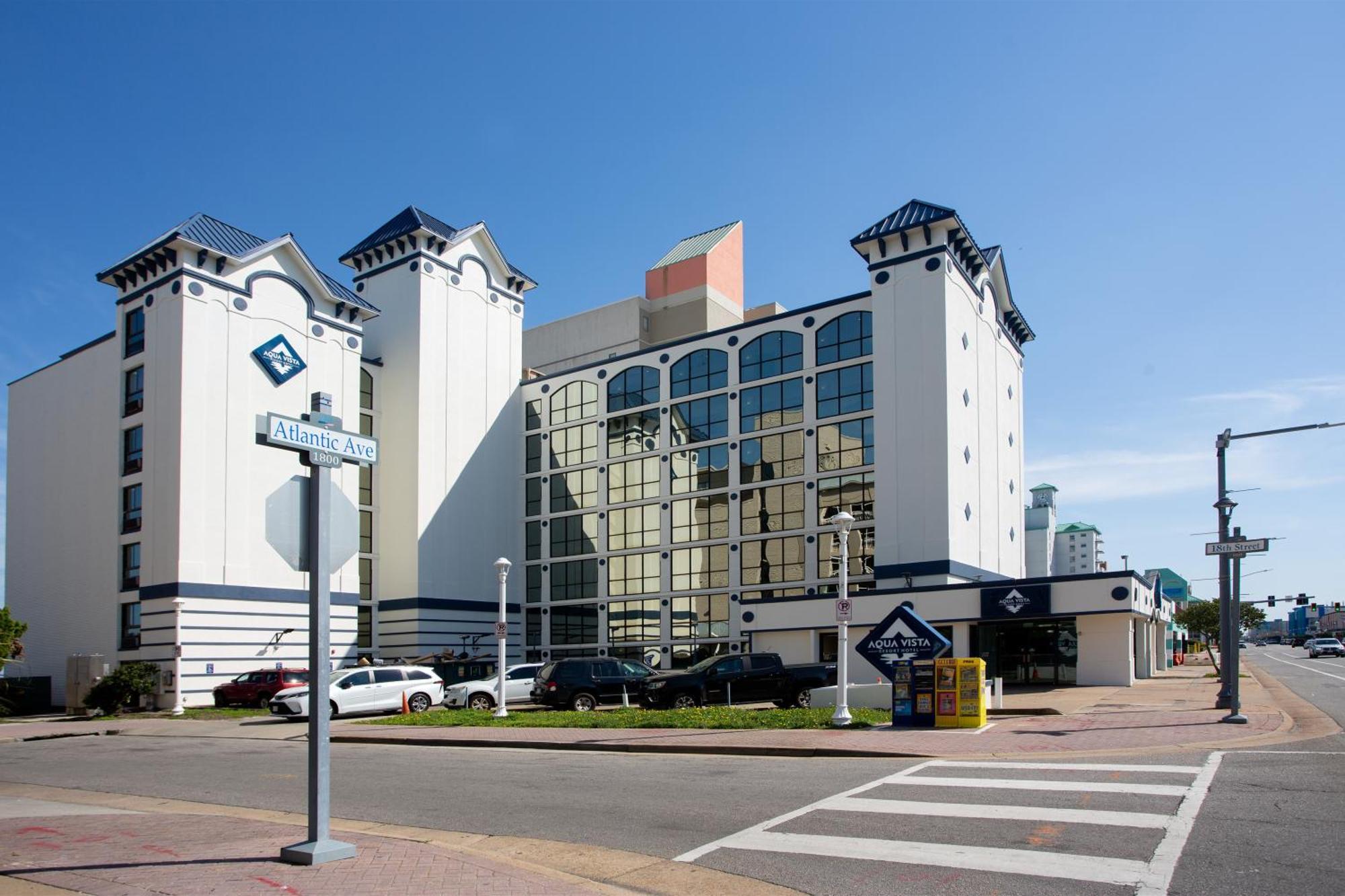 Aqua Vista Resort Hotel Virginia Beach Exterior photo