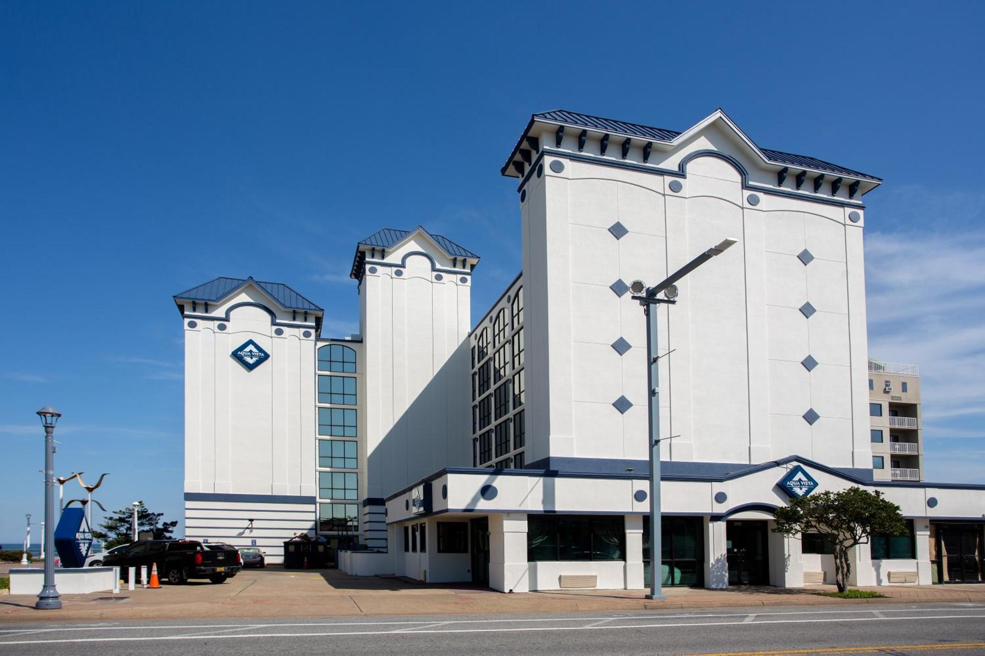 Aqua Vista Resort Hotel Virginia Beach Exterior photo